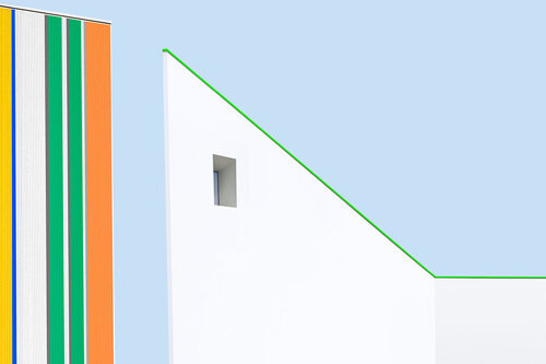 Some walls, many lines  1/7 Angélica Gómez-Morán