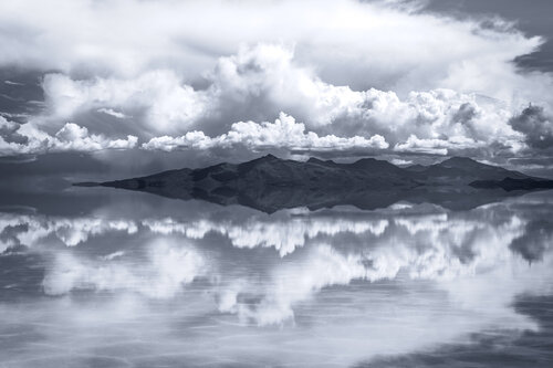 JAVELIN by Tom Jacobi, Photography for Sale on Singulart