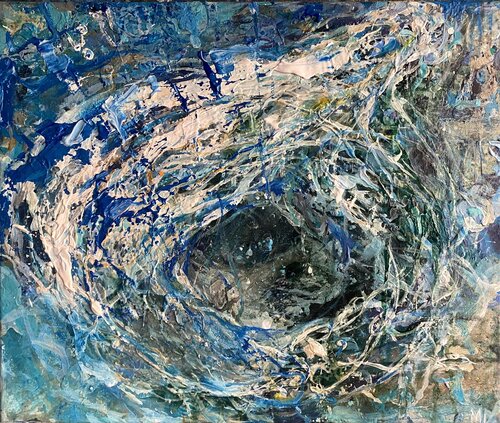 Blue seashell Majka Dombrowicz