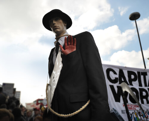 The Silent Banker van Rana Dias, Fotografie te koop op Singulart