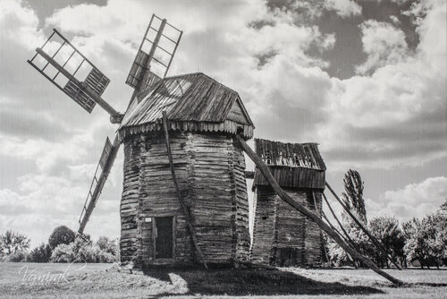 Windmills by Ievgen Karimov, 사진 for Sale on Singulart