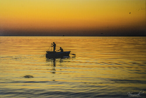 Evening fishing by Ievgen Karimov, 사진 for Sale on Singulart
