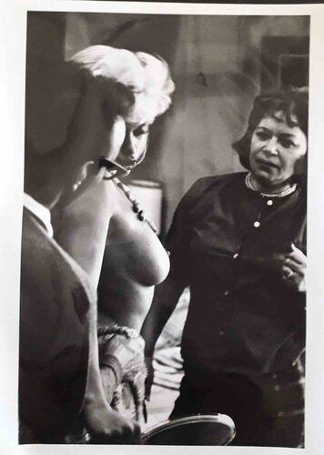 Jane Mansfield for Bill Kobrin von Leo Mirkine, Fotografie kaufen auf Singulart