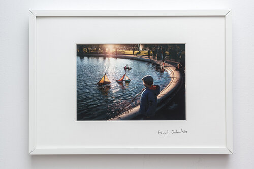 The Tuileries Garden. Paris. 2012 par Pavel Golovkin, Photographie en vente sur Singulart
