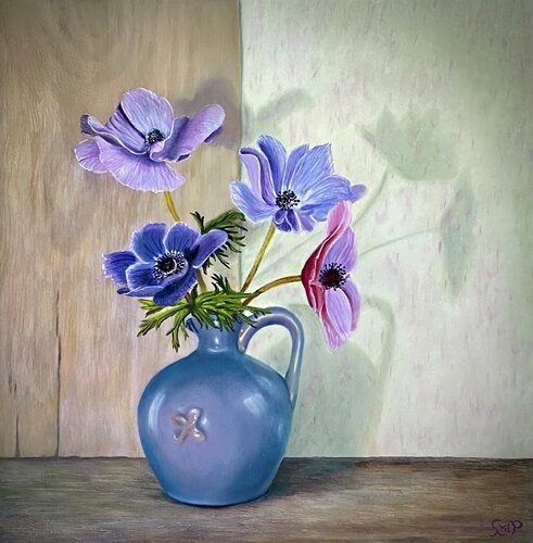 Anemonen in aardewerk, Anemones in earthenware van Lianne van der Plaat, Schilderij te koop op Singulart