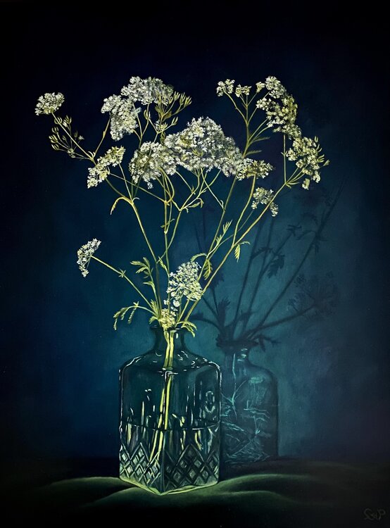 Fluitenkruid met fles, Cow parsley in glass Lianne van der Plaat