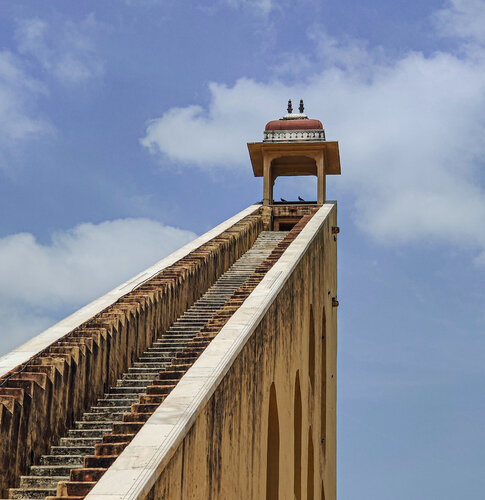 The clock by isha ralhan, 사진 for Sale on Singulart