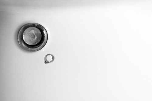 WHAT MATTERS 01 von ROBERTO CAMI, Fotografie kaufen auf Singulart