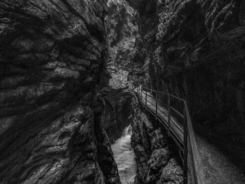 Der Weg (Breitachklamm) - 1 von Joe Kaiser, Fotografie kaufen auf Singulart