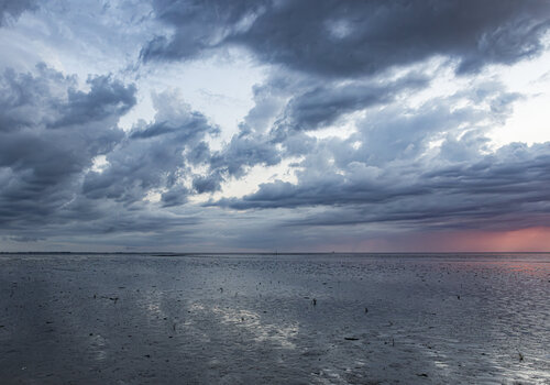 Abend am Wattenmeer #2 de Joe Kaiser, Fotografía a la venta en Singulart