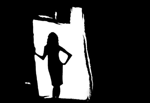 Woman in black van SAM AYAD, Schilderij te koop op Singulart