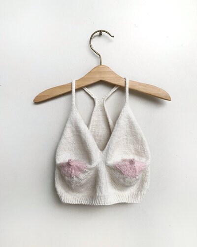 MomBra 2 van Cassie Arnold, Textiel te koop op Singulart