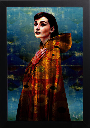 Audrey Hepburns Cloak van Andy Millis, Afdruk te koop op Singulart