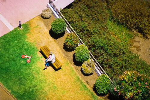 La llamada by Modeni, Photography for Sale on Singulart