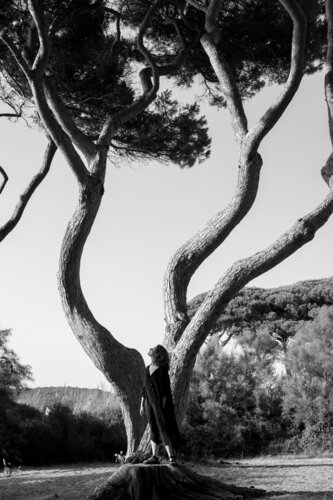 Breathe #3 par Lisa Evteeva, Photographie en vente sur Singulart
