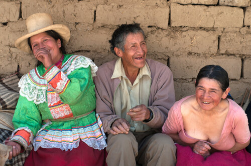 Ridere all'improvviso. PERU von Federico Tovoli, Fotografie kaufen auf Singulart