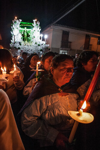 Holy Week in Ayacucho. PERU von Federico Tovoli, Fotografie kaufen auf Singulart