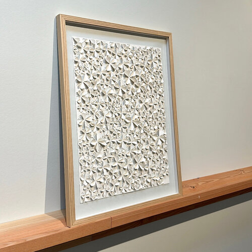 Perennial van Amalie Bang, Werk op papier te koop op Singulart