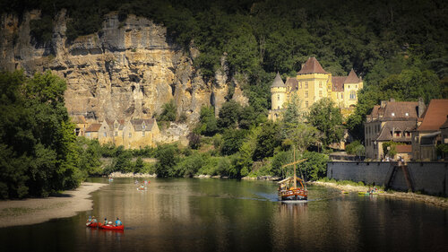 L'Écho de la Pierre et de l'Eau van PATRICIA BALITRAND, Fotografie te koop op Singulart