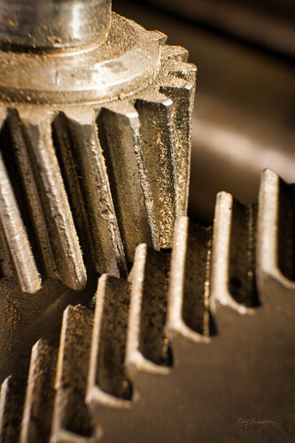 STEEL IV [Dibond with Plexiglass] di Robbert Frank Hagens, Fotografia in vendita su Singulart