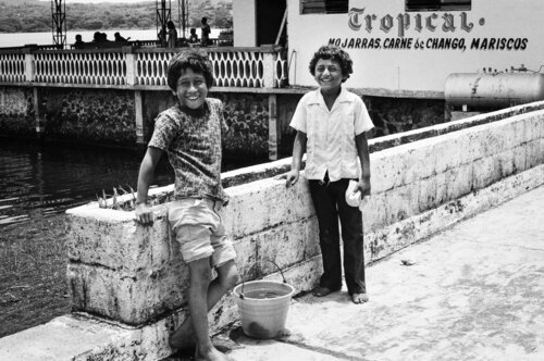 1978 | Fish Friends (mo jars, chango meat & seafood) - Mexico | 70s Seventies Robbert Frank Hagens