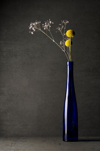 Blue Bottle von Robbert Frank Hagens, Fotografie kaufen auf Singulart