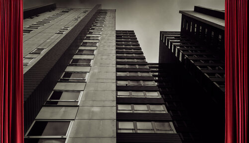 Later, soon we’ll close the curtains. Take another look—take a quick look n°2 von Frank Verreyken, Fotografie kaufen auf Singulart