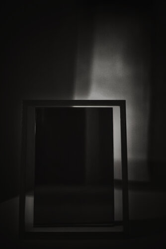 You were looking behind you di Frank Verreyken, Fotografia in vendita su Singulart