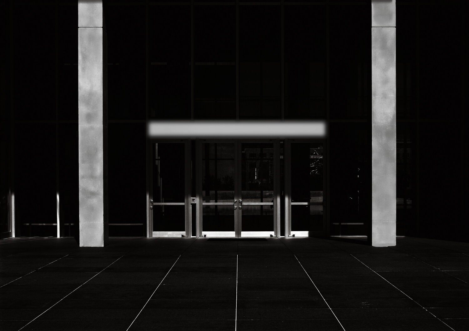 Silence in Steel and Light Frank Verreyken