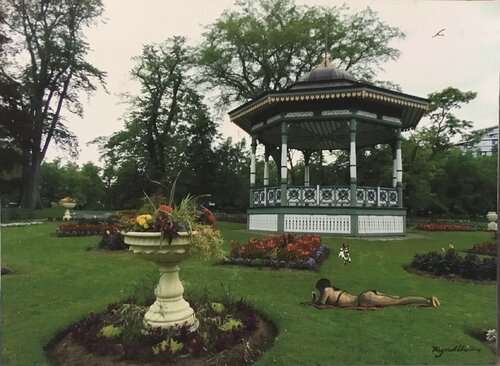 Halifax Public Garden Two di Raymond Chow, Fotografia in vendita su Singulart