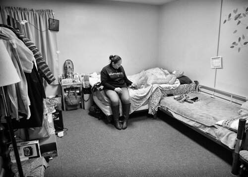 Edith: Her Room and Belongings van Joel Dyer, Fotografie te koop op Singulart