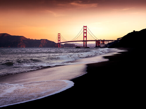 Dawn at the Golden Gate von Harv Greenberg, Fotografie kaufen auf Singulart