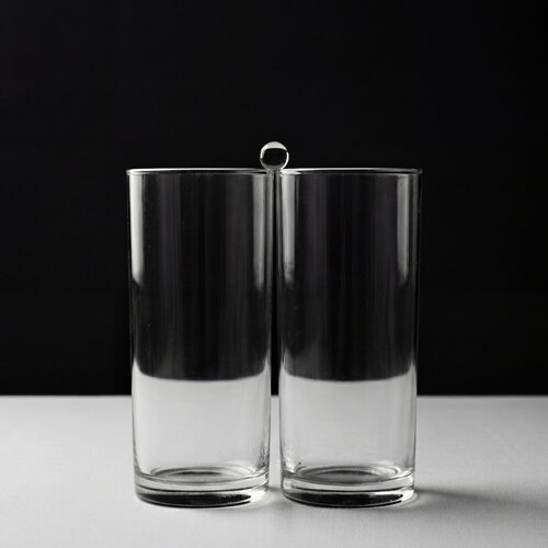 "Compartir" by Mikel Martínez, Photography for Sale on Singulart