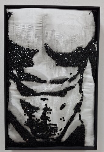 "Es ist nicht alles Gold was glänzt" van Achim Horras, Textiel te koop op Singulart