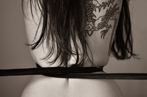 Deep breath di Kana Gray, Fotografia in vendita su Singulart