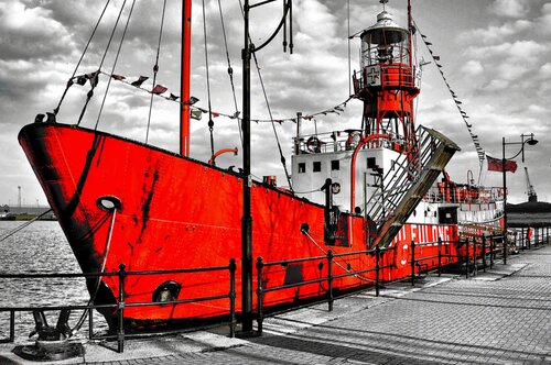 RED SHIP AT THE DOCK 2 by Jean-Jacques MASSOU, 사진 for Sale on Singulart