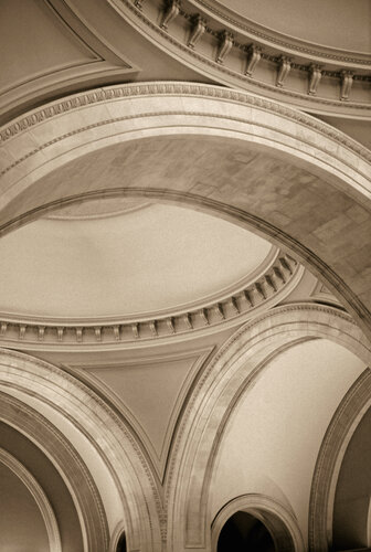 Symphony of Arches par Cosmo Condina, Photographie en vente sur Singulart