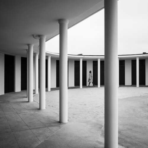 Going In Circles par Alexander Benz, Photographie en vente sur Singulart