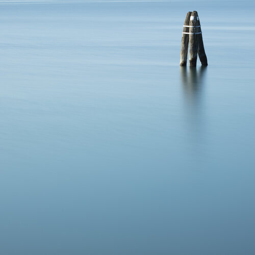 Waymarker von Kate Lloyd, Fotografie kaufen auf Singulart