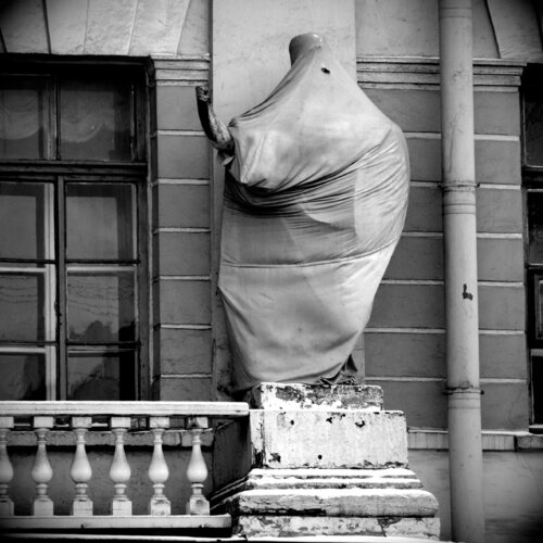 St.-Pet ersburg, Russland van Michael Lebed, Fotografie te koop op Singulart