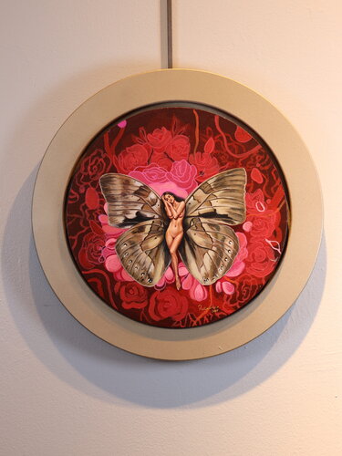 Beauty and Danger Butterfly by Stephany Placencio, 회화 for Sale on Singulart