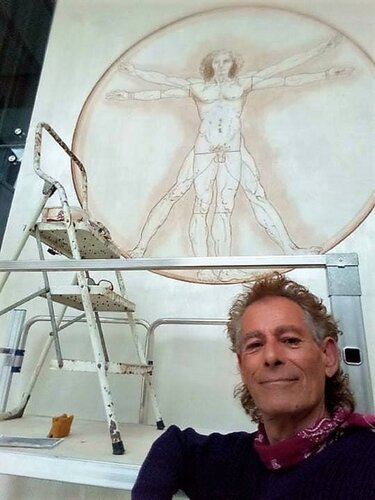 Hand-painted rendition of the Vitruvian Man, private residence, Malta par Damian Ebejer, Peinture en vente sur Singulart