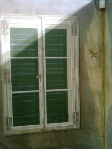 Faux window hand-painted for antiques show in Malta par Damian Ebejer, Peinture en vente sur Singulart