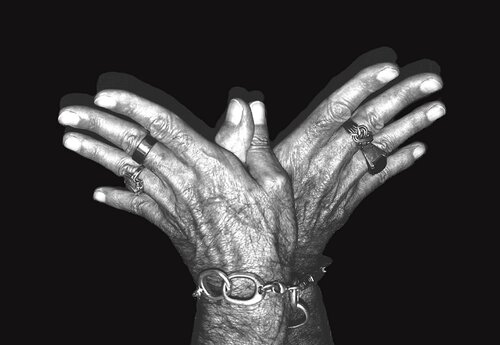 Butterfly di Damian Ebejer, Fotografia in vendita su Singulart