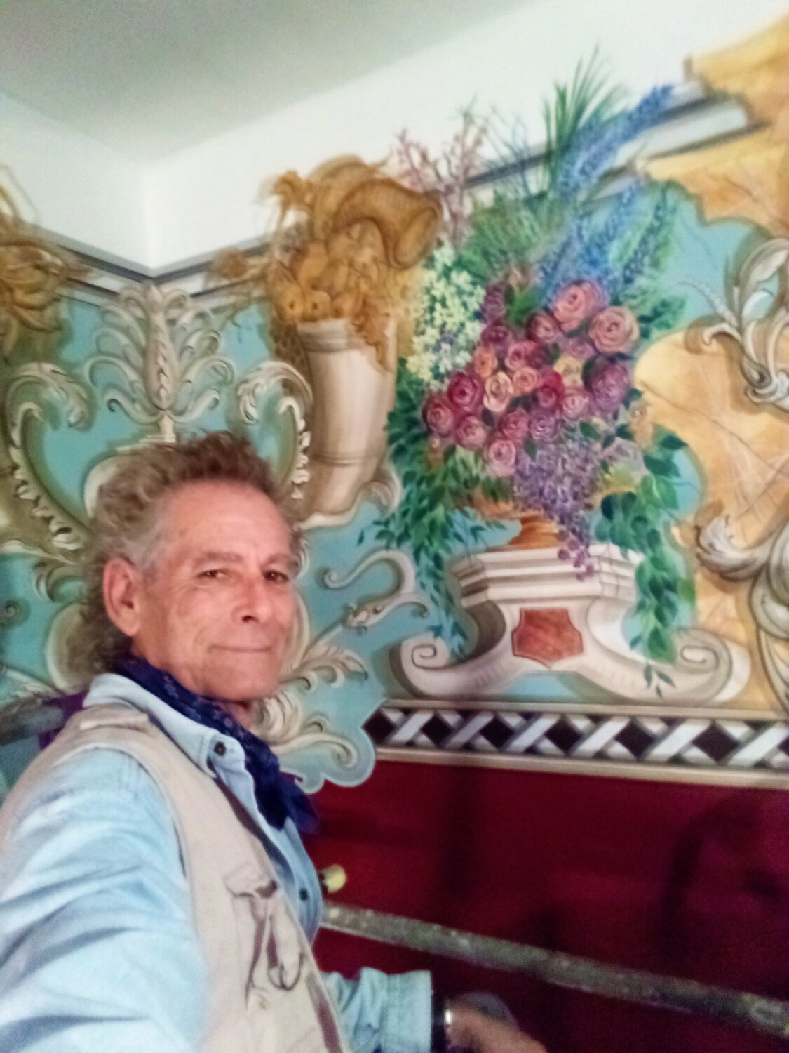 Frieze mural Damian Ebejer