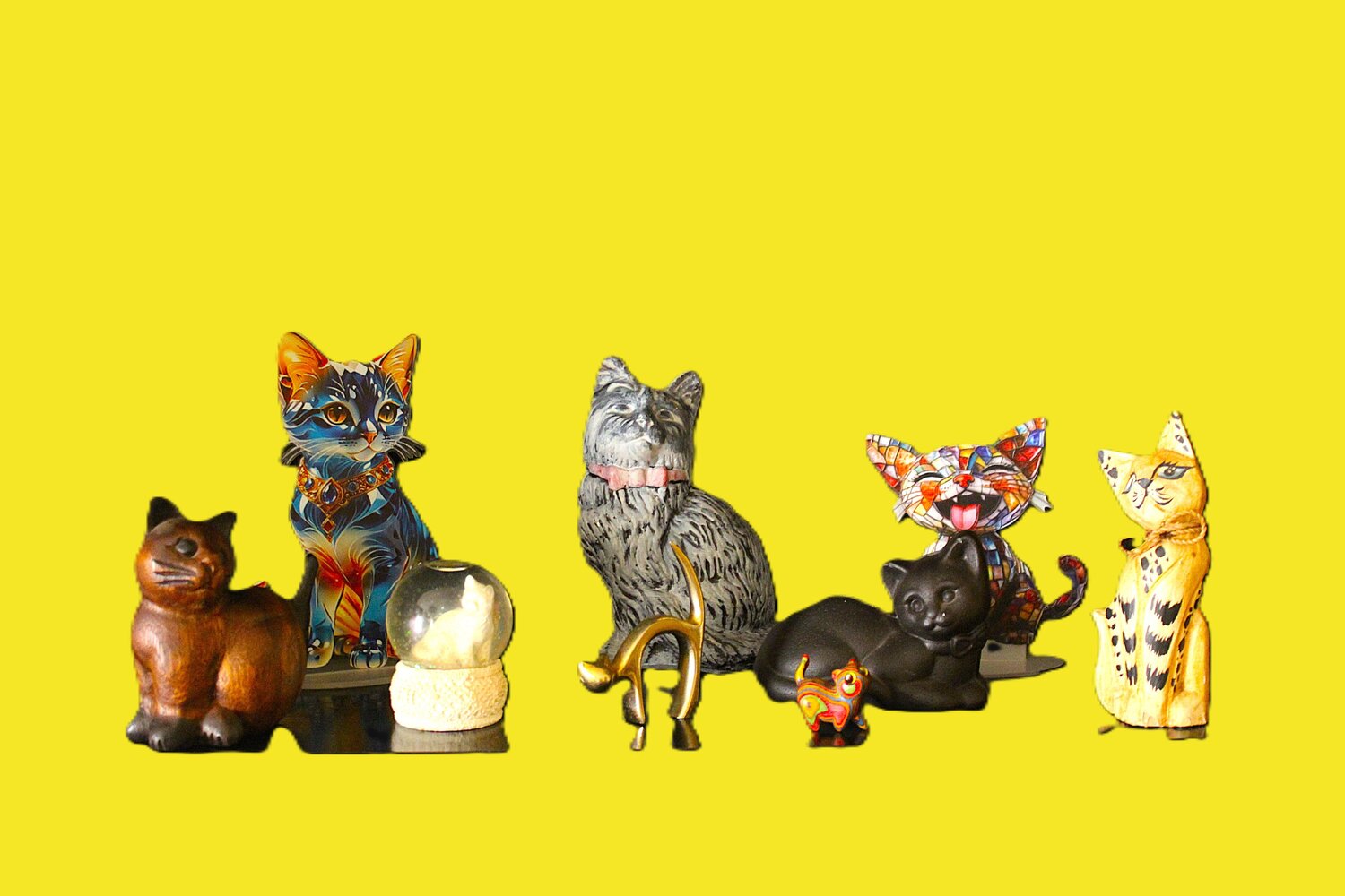 The Cat Family - no. 3 Fun Damian Ebejer