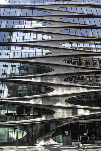 Zaha Hadid in New York City von Arthur Marcus, Fotografie kaufen auf Singulart