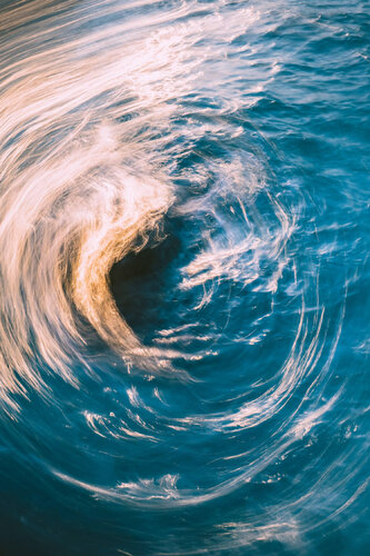 Awakening Tide (Waves #3) von Andrea Felice, Fotografie kaufen auf Singulart