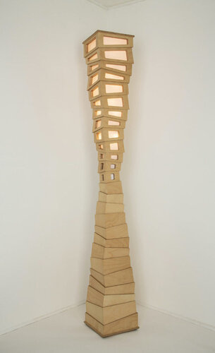 Chaos Hourglass Floor Lamp in Black di Ashoke Chhabra, Pittura in vendita su Singulart