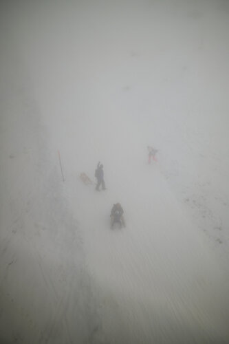 below the fog line I di Nadine Loretan, Fotografia in vendita su Singulart